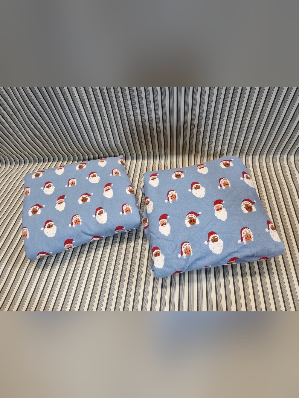 Wondershop Target King Flat & Fitted Sheet Set Blue Santa Christmas Holiday